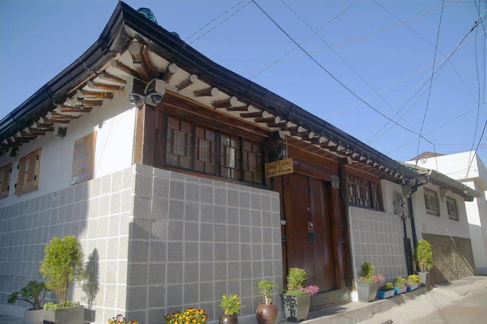 Han Hanok Guesthouse Seoul Exterior photo