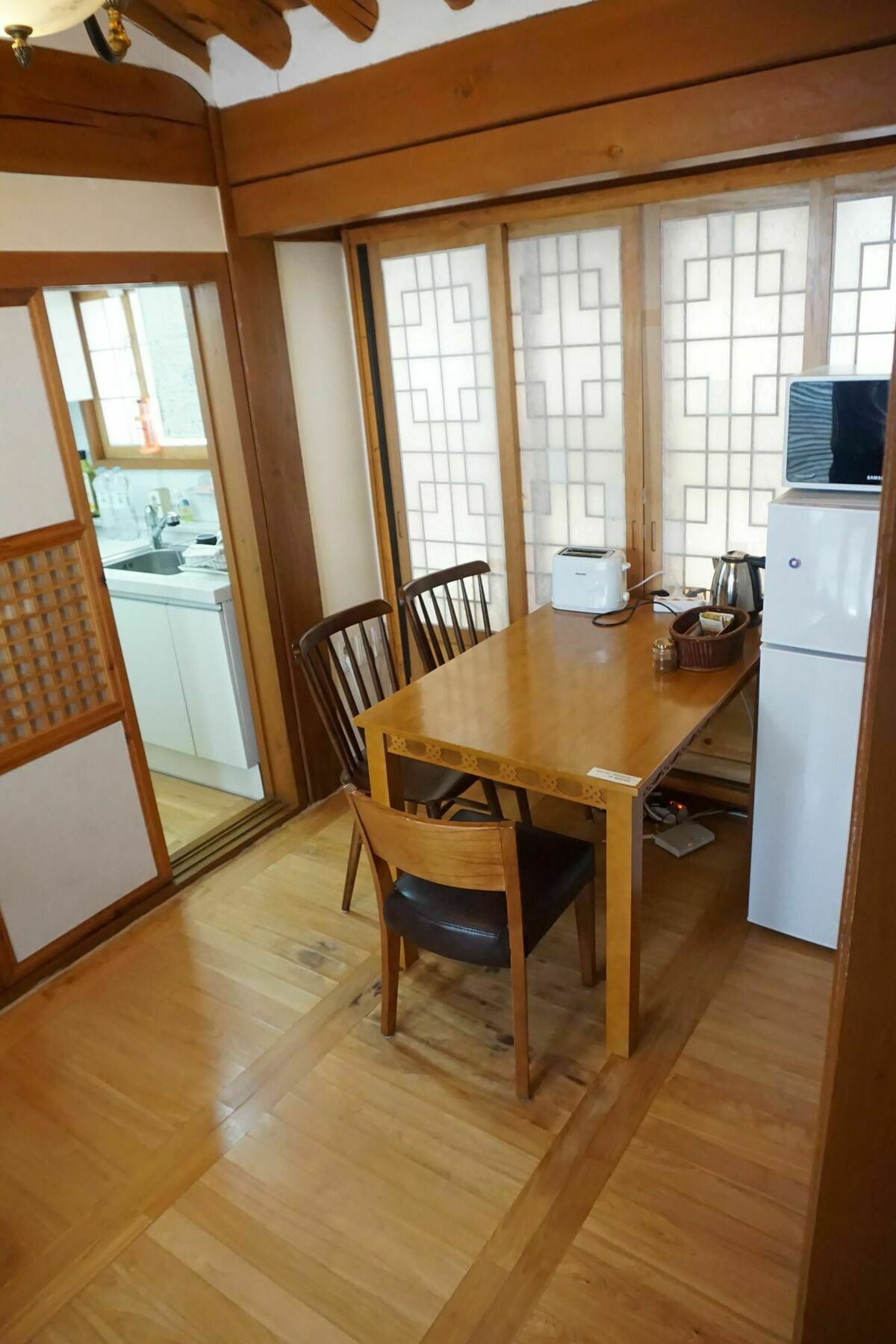 Han Hanok Guesthouse Seoul Exterior photo